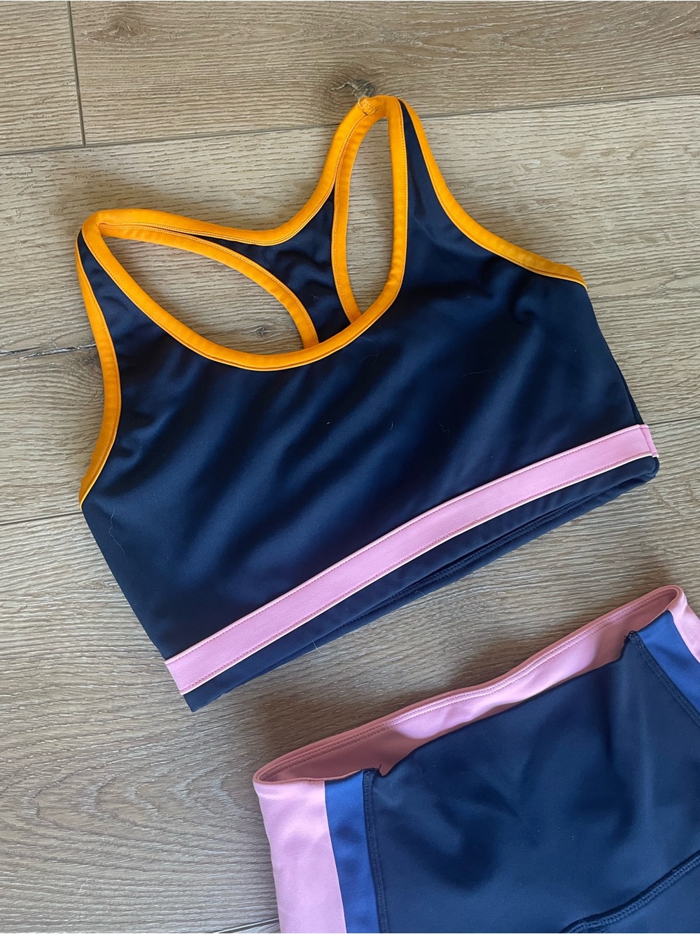 Splits59 Navy Bike Shorts & Sports Bra with Pink and Orange Trim - Picture 3 of 6